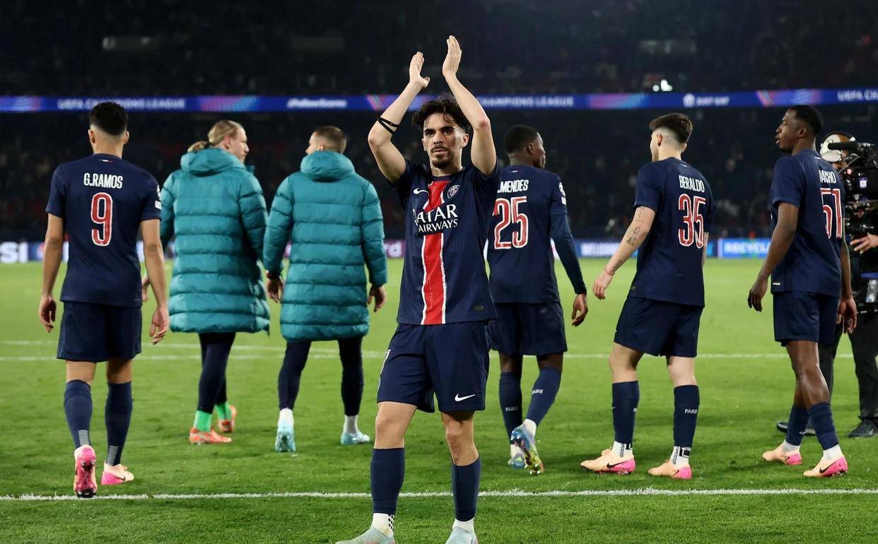 爱游戏官方入口-包含巴黎圣日耳曼球员因伤缺席下一场比赛的词条