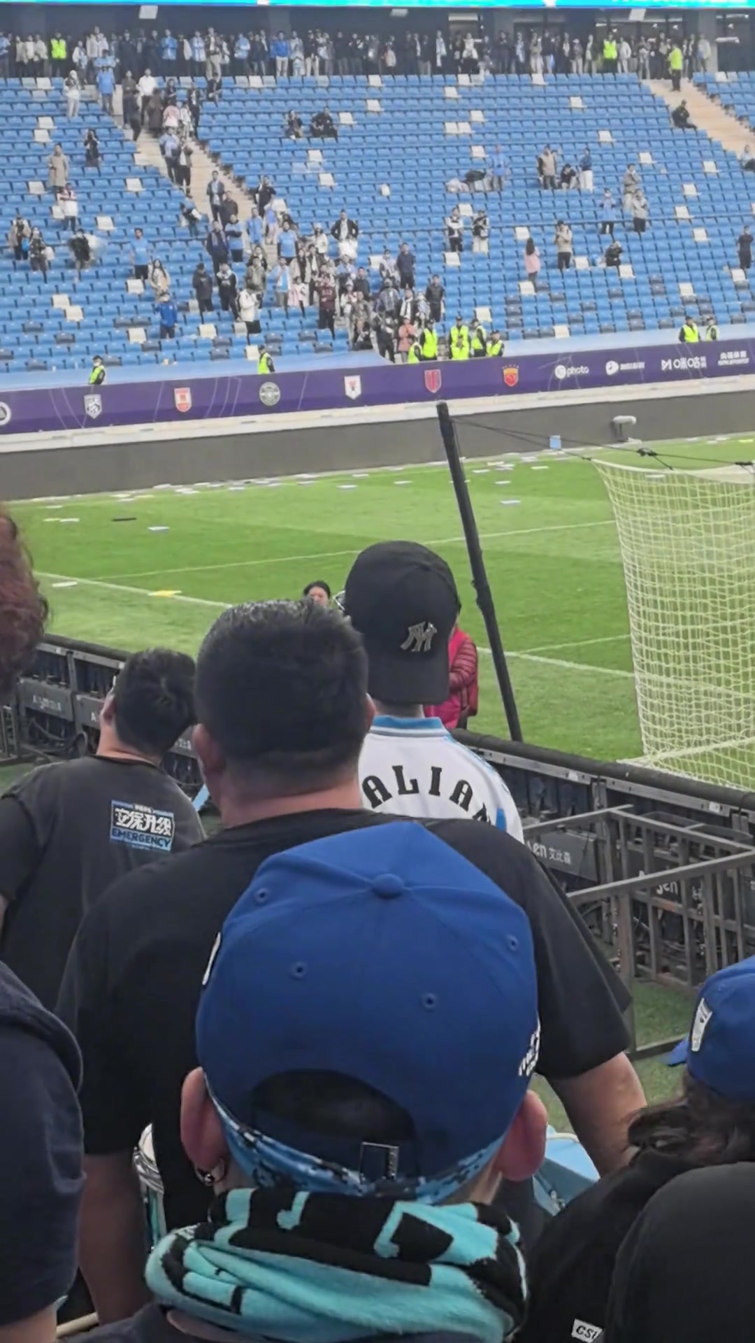 爱游戏网页版-双方对决！国际足球赛事精彩上演