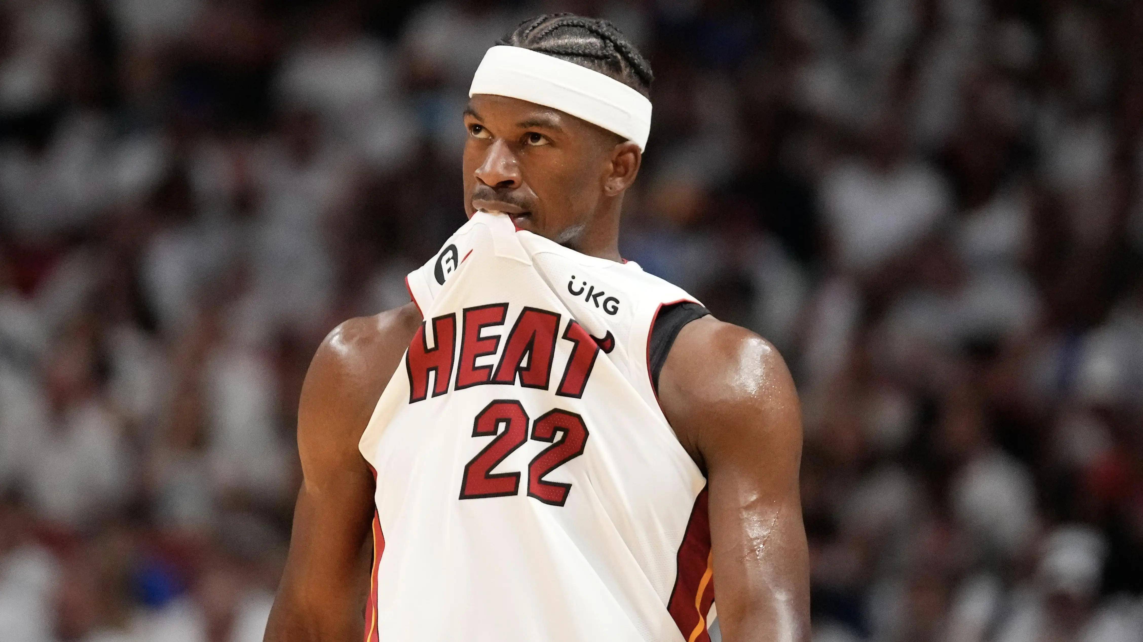 爱游戏登录-人正面临不利局势，布拉德利比尔致命追击的简单介绍