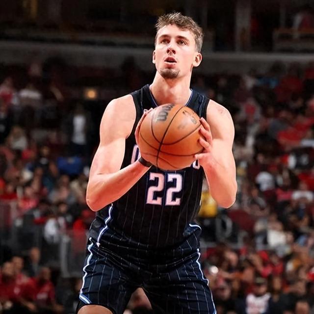 魔术队主教练表态信任球队未来