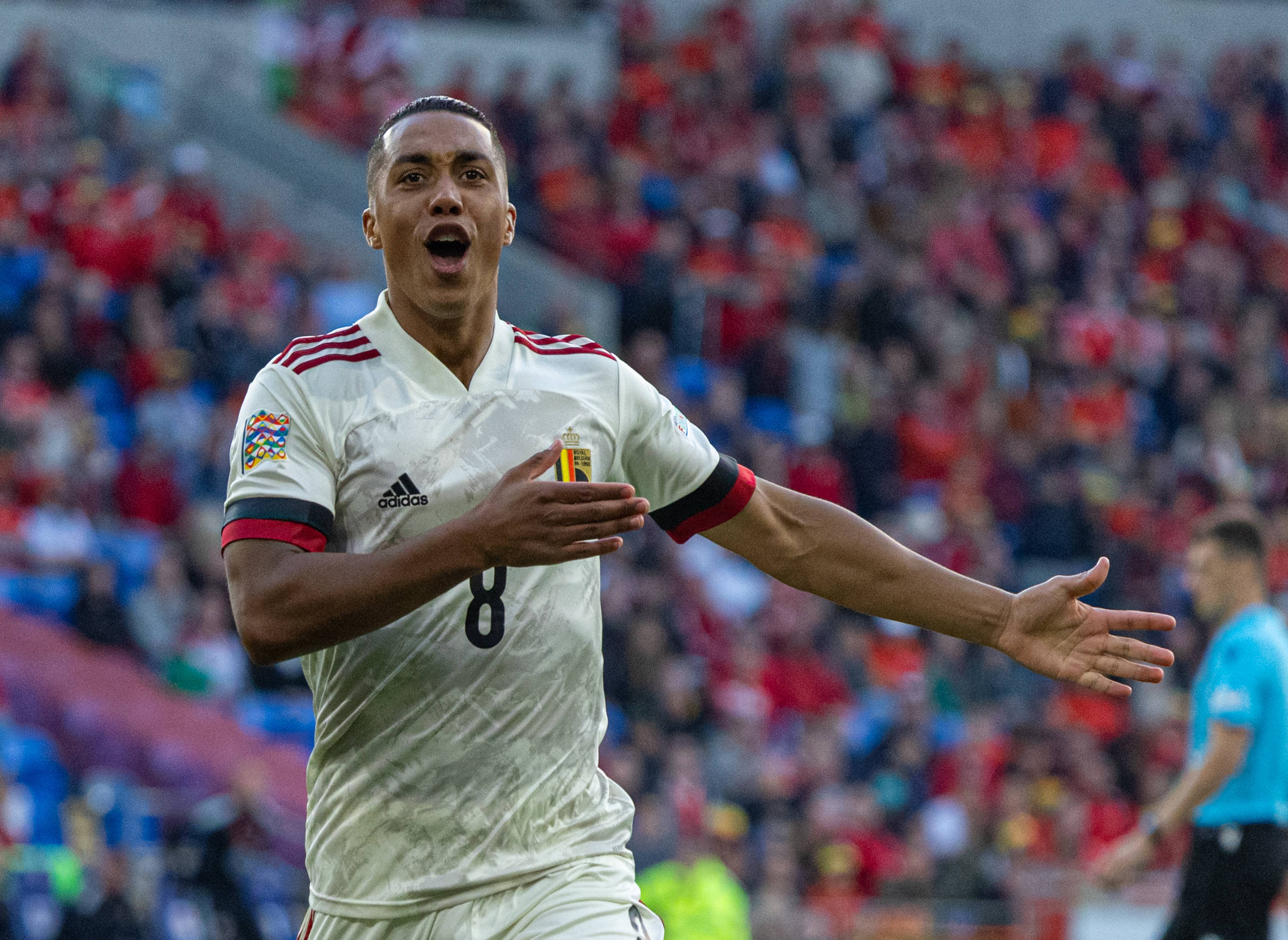 爱游戏app下载-比利时遭遇威尔士逆转，小组头名岌岌可危的简单介绍