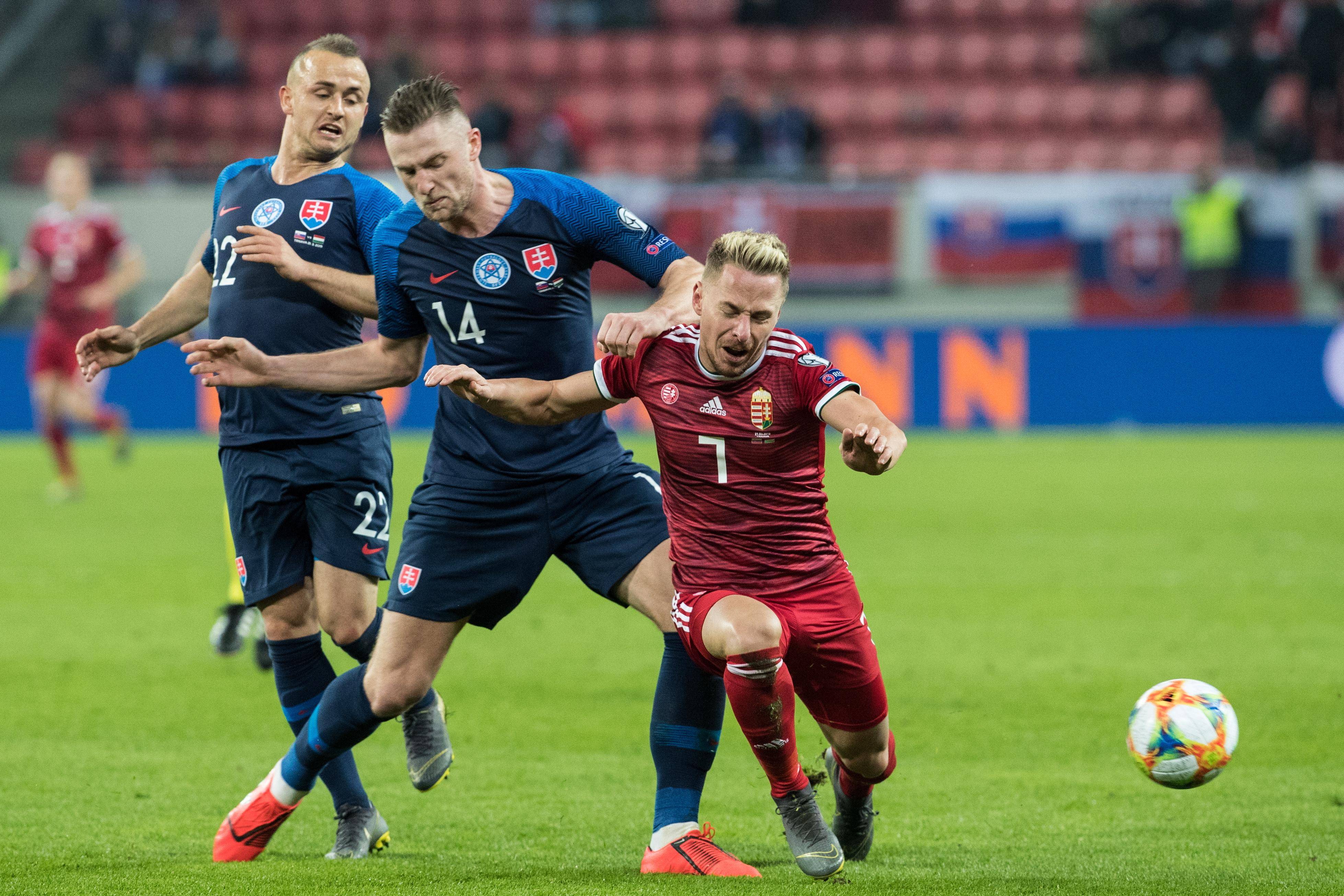 欧国联四强交锋激烈进行，弱者被无情淘汰的简单介绍