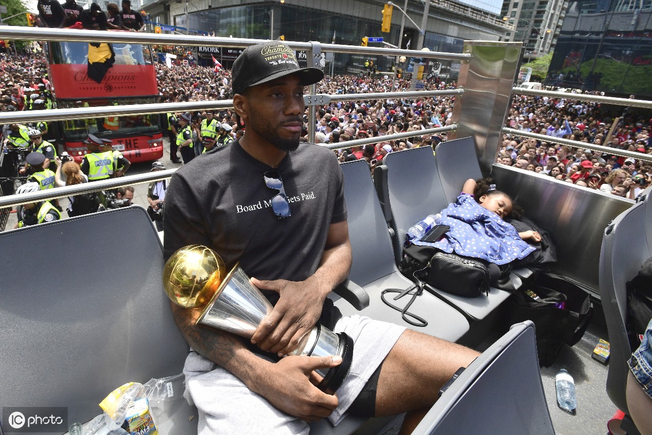 猛龙三连胜！洛瑞状态火热创造新高