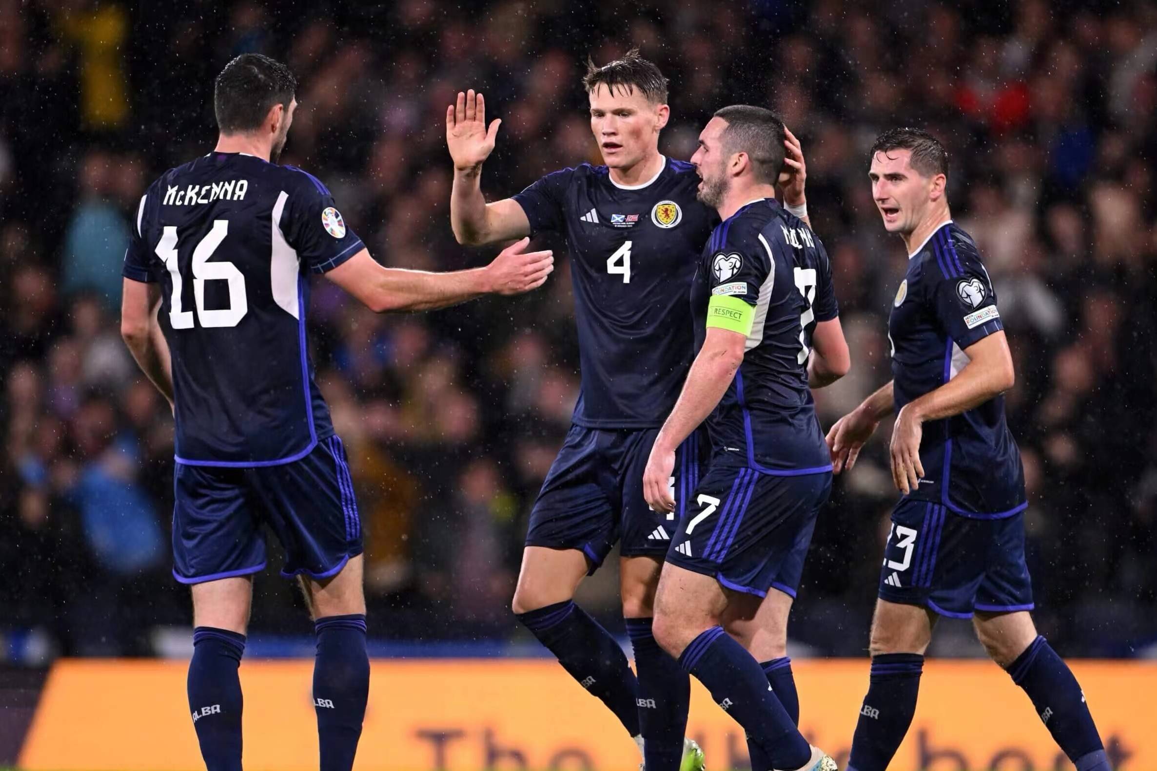 爱游戏官方入口-包含德国队战胜对手，展现出强大实力的词条