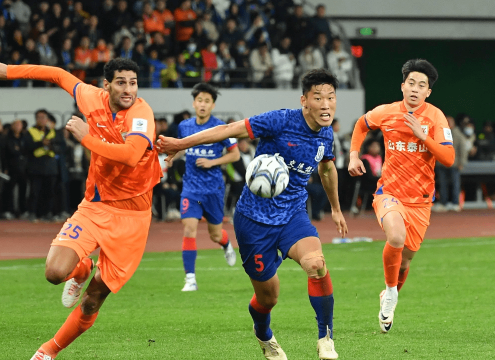 爱游戏体育官网-上港主场不敌，教练组急需调整战术的简单介绍