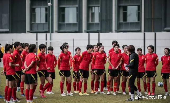 爱游戏官网入口-包含中国女足在比赛中展现出团队合作精神的词条