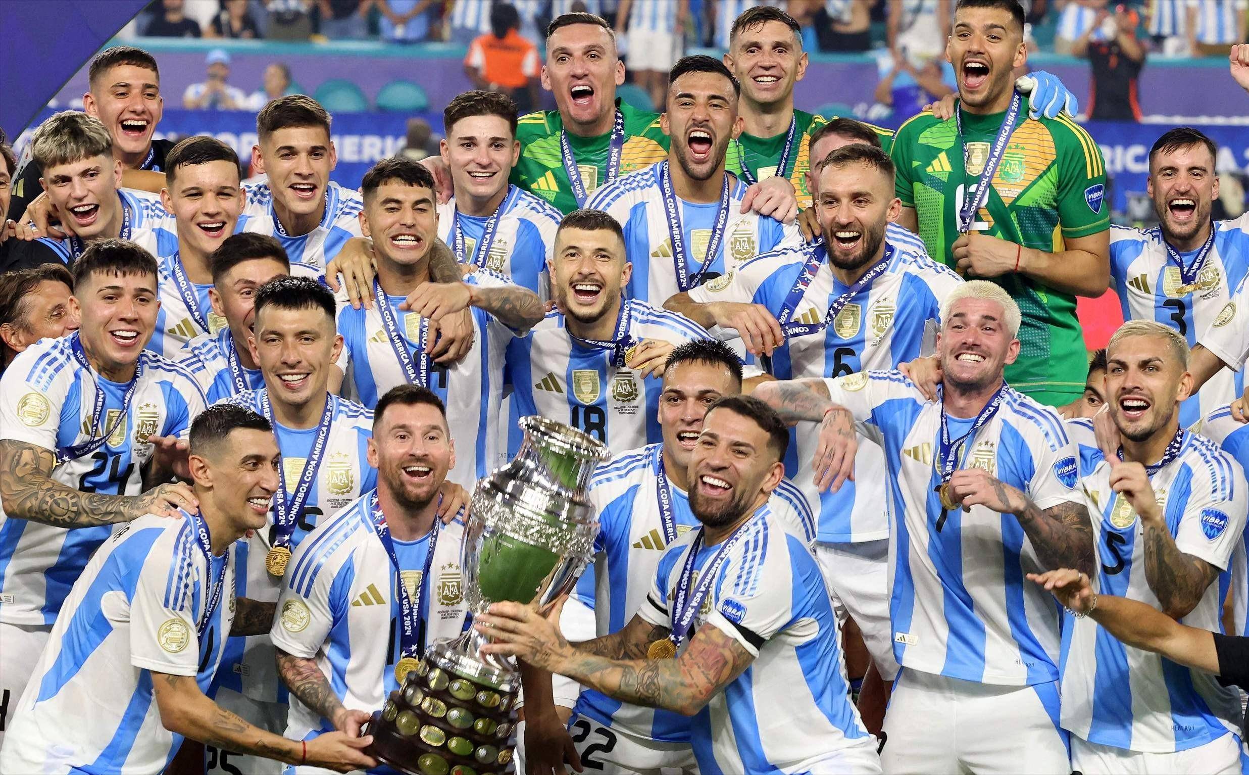 关于梅西C罗齐聚：欧冠大战精彩纷呈的信息