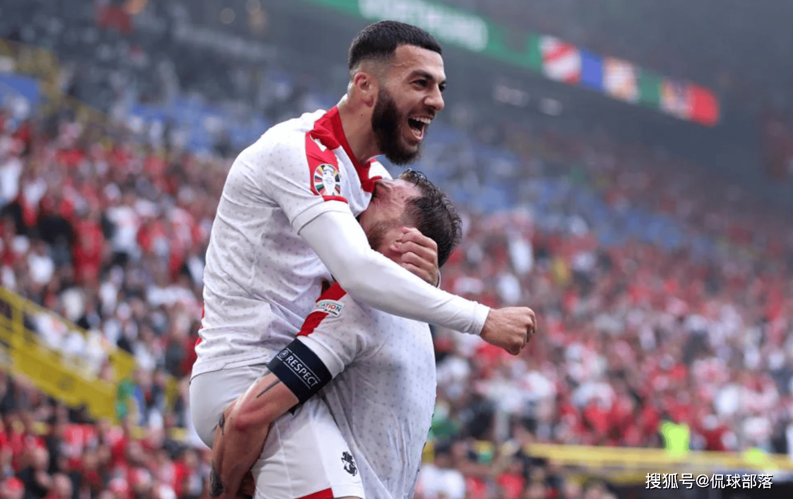 欧洲联赛焦点战，双方实力堪称一流