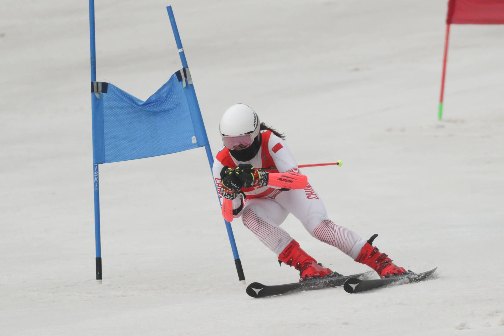 爱游戏官网-德国选手斩获高山滑雪银牌！