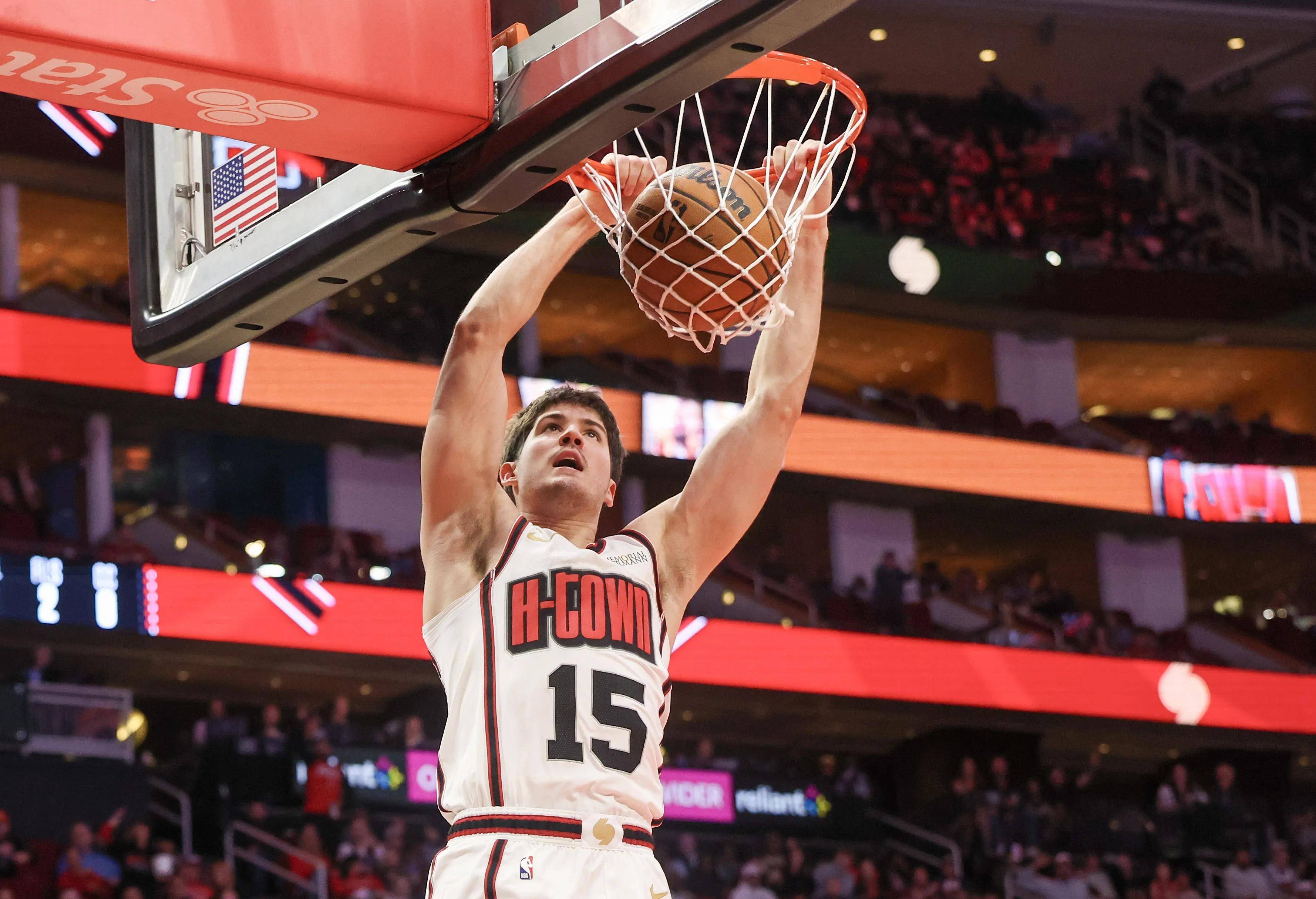 爱游戏app下载-火箭宣布重用年轻后卫，寻求战术上的新突破