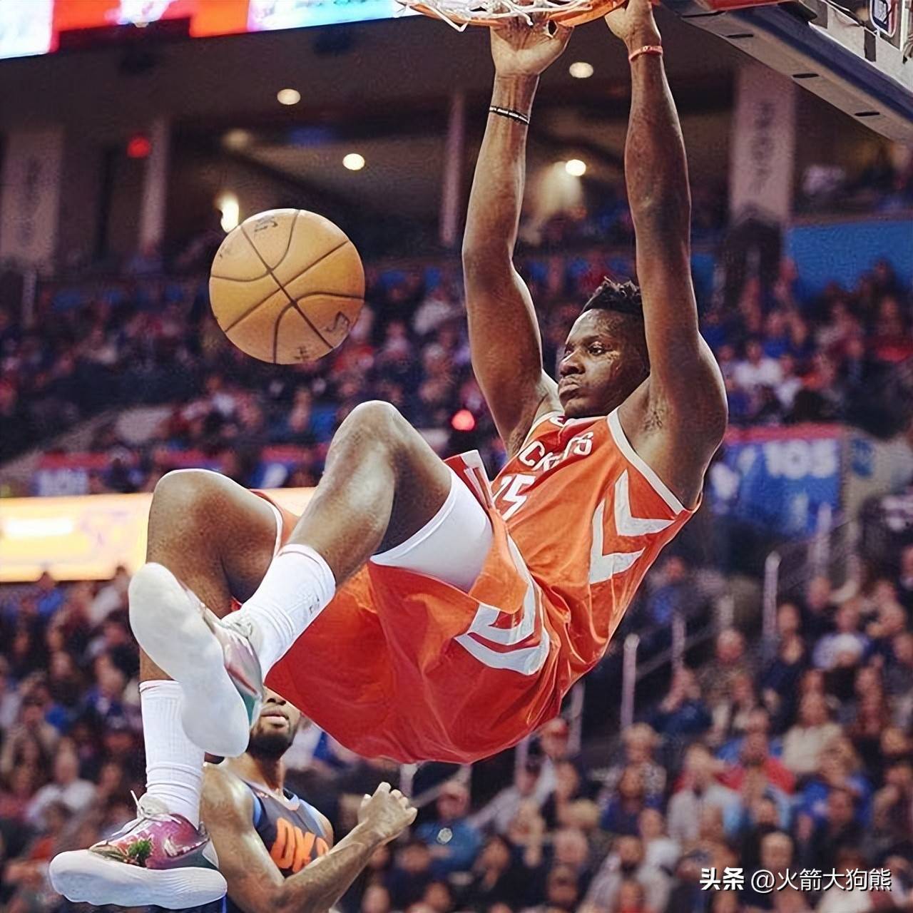 火箭宣布重用年轻后卫，寻求战术上的新突破