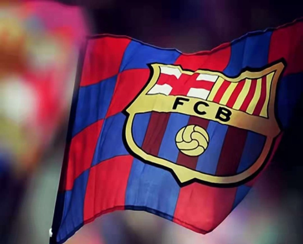 爱游戏中国官网-关于罗马掀翻雄鹿腾飞欧冠，勇夺胜利的信息