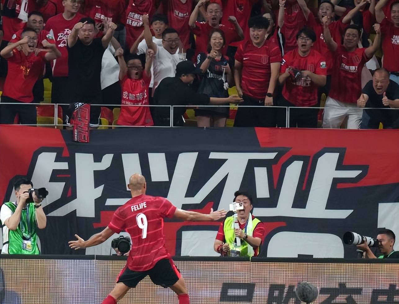 中超新进展！球队士气高涨，冲刺亚冠联赛的简单介绍
